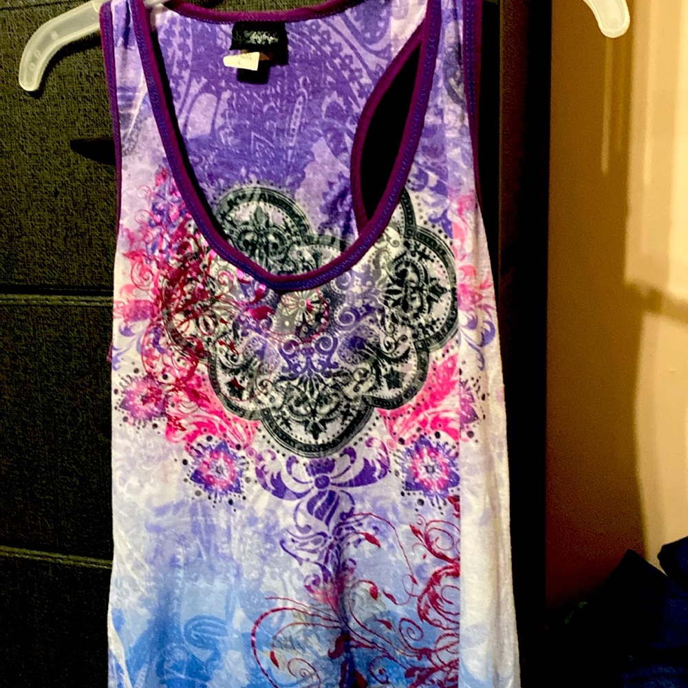 Pretty purple pink blue / multicolored tank top .Cute& comfortable.